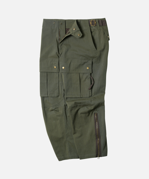 FRIZMWORKS（フリズムワークス）の「CN FLIGHT PANTS _ OLIVE（その他パンツ・メンズ・その他・MEDIUM/LARGE/X-LARGE）」の2枚目の写真