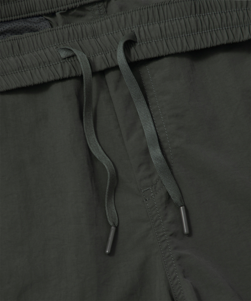 MUSINSA STANDARD（ムシンサスタンダード）の「ナイロンバンディングショーツ_7.5インチ [ディープカーキ]（その他パンツ・メンズ・その他・26）」の6枚目の写真