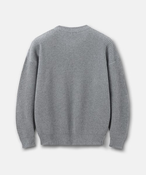 TAKEASY(テイクイージー)の「ラムスウールクルーネックオーバーニット(グレー)(ニット/セーター・メンズ・その他・MEDIUM/LARGE/SMALL)」の8枚目の写真