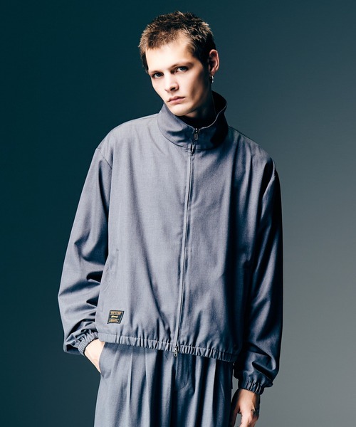 glamb(グラム)の「Monolith Track Blouson / モノリストラックブルゾン(ブルゾン・メンズ・ブラック/グレー・S/M/L)」の1枚目の写真
