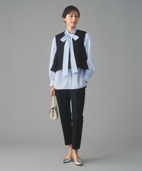 UNITED ARROWS(ユナイテッドアローズ)の「フラワー カットジャガード コンビ ベスト(ベスト・レディース・ネイビー・FREE)」の7枚目の写真