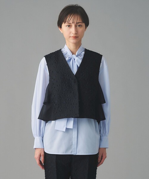 UNITED ARROWS(ユナイテッドアローズ)の「フラワー カットジャガード コンビ ベスト(ベスト・レディース・ネイビー・FREE)」の8枚目の写真