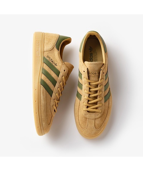 adidas Originals（アディダスオリジナルス）の「【展開店舗限定】 adidas HANDBALL SPEZIAL -KICKS LAB. EXCLUSIVE- / アディダス ハンドボール スペツィアル -キックスラボ エクスクルーシブ- / JQ8298（スニーカー・レディース・ライトブラウン・23cm/23.5cm/24cm/24.5cm/25cm/25.5cm/26cm/26.5cm/27cm/27.5cm/28.5cm/29cm）」の2枚目の写真