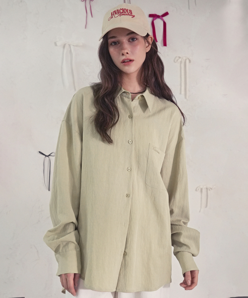 Vivacious（ビバシャス）の「Paris Shirt_4Colors（シャツ/ブラウス・レディース・ベージュ/ホワイト/ブラック/カーキ・SMALL/MEDIUM）」の11枚目の写真
