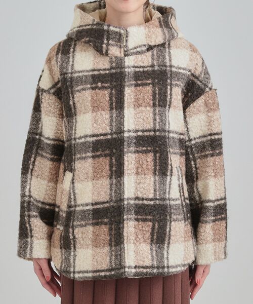 SHOO・LA・RUE（シューラルー）の「ブークレチェックフードコート（その他アウター・レディース・ブラック系1/ダークブラウン系1・01/02/03/04）」の12枚目の写真