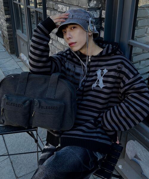 BLR（ビーエルアール）の「Embossed Wave Washing Wide Denim Pants Black（デニムパンツ・メンズ・ブラック・SMALL/MEDIUM/LARGE/X-SMALL）」の17枚目の写真