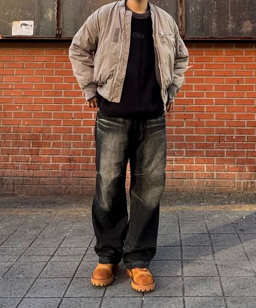 BLR（ビーエルアール）の「Embossed Wave Washing Wide Denim Pants Black（デニムパンツ・メンズ・ブラック・SMALL/MEDIUM/LARGE/X-SMALL）」の11枚目の写真