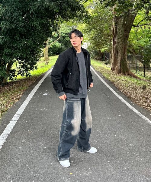 BLR（ビーエルアール）の「Embossed Wave Washing Wide Denim Pants Black（デニムパンツ・メンズ・ブラック・SMALL/MEDIUM/LARGE/X-SMALL）」の3枚目の写真