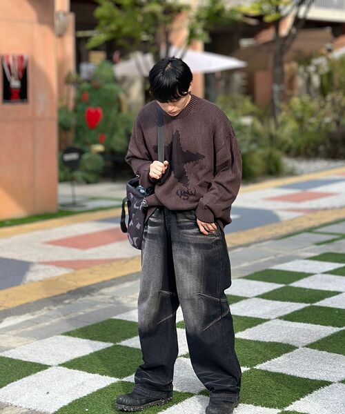 BLR（ビーエルアール）の「Embossed Wave Washing Wide Denim Pants Black（デニムパンツ・メンズ・ブラック・SMALL/MEDIUM/LARGE/X-SMALL）」の7枚目の写真