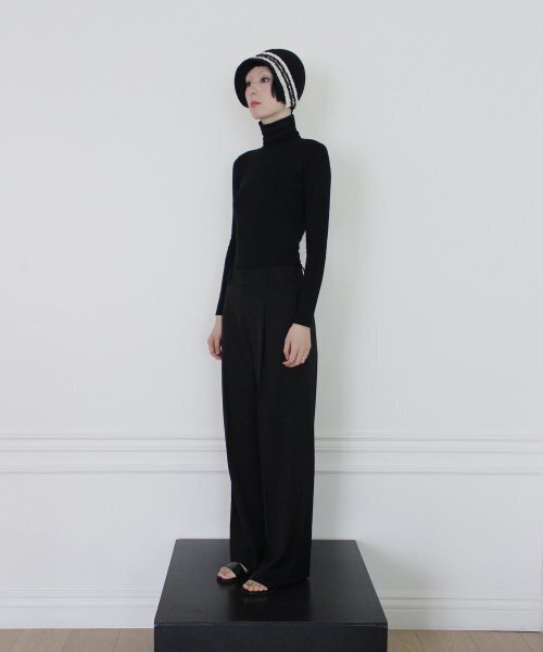 RUBATI(ルバティ)の「Classic Wide Wool Pants (BLACK)(スラックス・レディース・その他・size2/size3/size1)」の6枚目の写真
