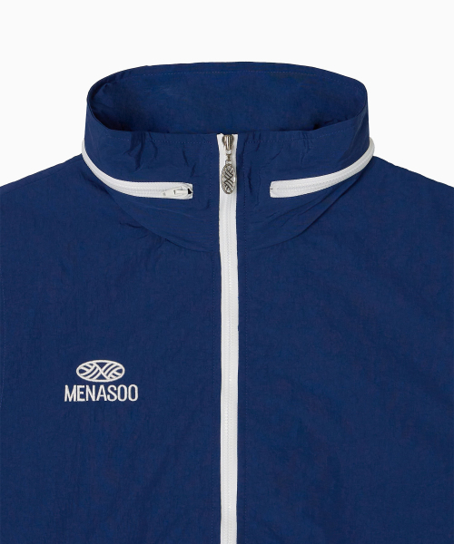 MENASOO（ミナス）の「Highneck Hood Vest_Navy（ベスト・レディース・ネイビー・F）」の9枚目の写真