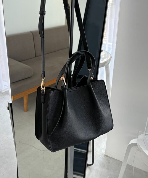 CAPRICIEUX LE'MAGE（カプリシューレマージュ）の「【ミニバッグSET】2SETタックハンドルバッグ（トートバッグ・レディース・ライトベージュ/ブラック/ブラウン・FREE）」の9枚目の写真