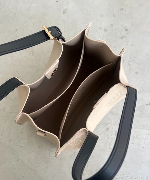 CAPRICIEUX LE'MAGE（カプリシューレマージュ）の「【ミニバッグSET】2SETタックハンドルバッグ（トートバッグ・レディース・ライトベージュ/ブラック/ブラウン・FREE）」の16枚目の写真