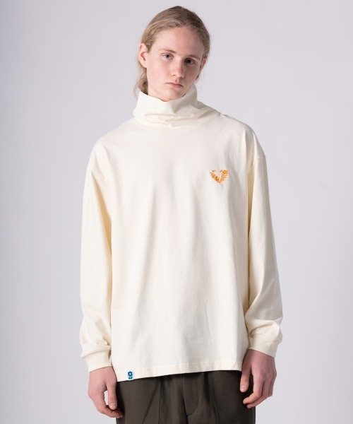 rehacer(レアセル)の「rehacer : Heavy Jersey Double-neck L/S / ヘヴィー・ジャージー・ダブルネック・ロングスリーブ(Tシャツ/カットソー・メンズ・アイボリー/ブラック・MEDIUM/LARGE)」の9枚目の写真