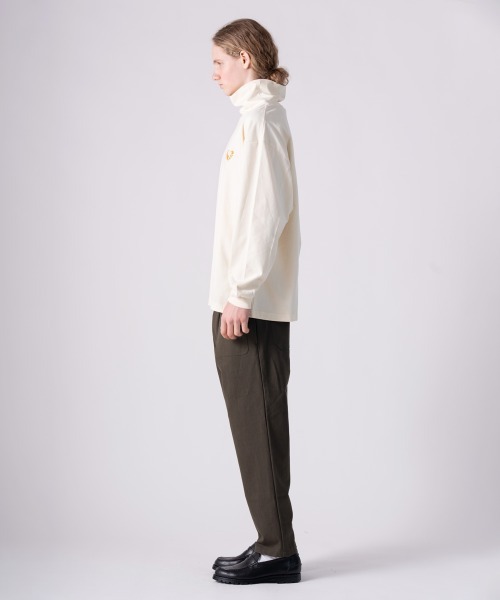 rehacer(レアセル)の「rehacer : Heavy Jersey Double-neck L/S / ヘヴィー・ジャージー・ダブルネック・ロングスリーブ(Tシャツ/カットソー・メンズ・アイボリー/ブラック・MEDIUM/LARGE)」の3枚目の写真