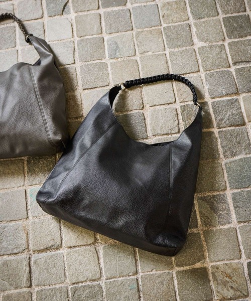 LAKOLE（ラコレ）の「コードハンドルソフトトートバッグ / 633906（トートバッグ・メンズ・ブラック/グレー・FREE）」の7枚目の写真