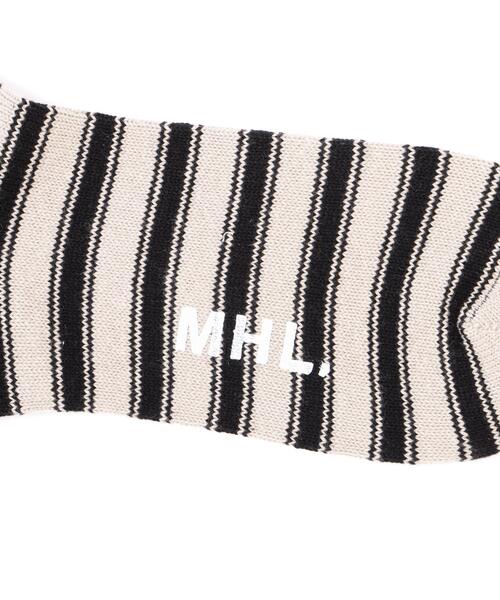 MHL.(エムエイチエル)の「NARROW STRIPE COTTON SOCKS(ソックス/靴下・メンズ・カーキ/ブラック・FREE)」の10枚目の写真