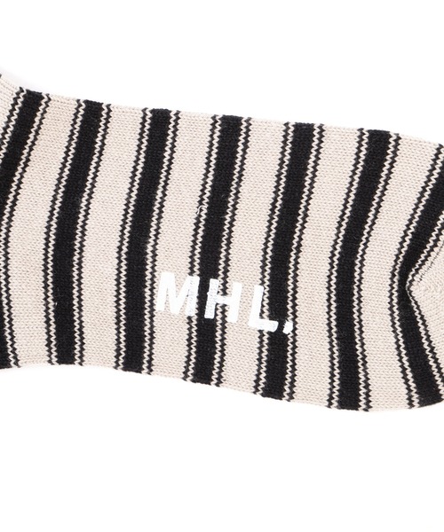 MHL.（エムエイチエル）の「NARROW STRIPE COTTON SOCKS（ソックス/靴下・メンズ・カーキ/ブラック・FREE）」の6枚目の写真