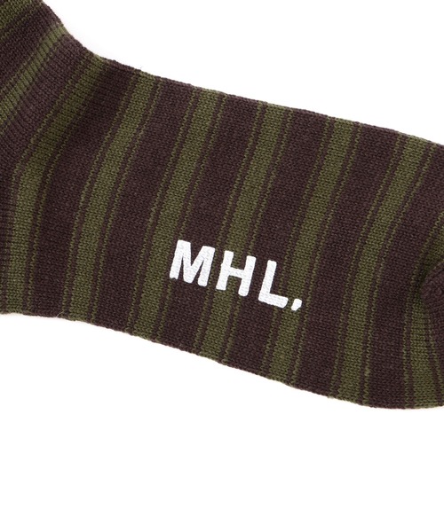 MHL.（エムエイチエル）の「NARROW STRIPE COTTON SOCKS（ソックス/靴下・メンズ・カーキ/ブラック・FREE）」の7枚目の写真