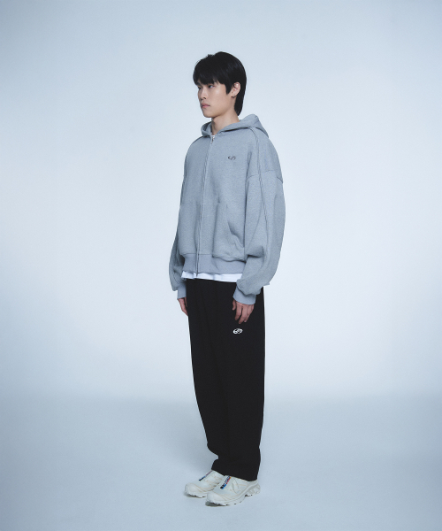 HYUNFIT（ヒョンフィット）の「LINE HOODIE ZIP-UP-[GRAY]（パーカー・メンズ・その他・MEDIUM/LARGE/X-LARGE）」の4枚目の写真