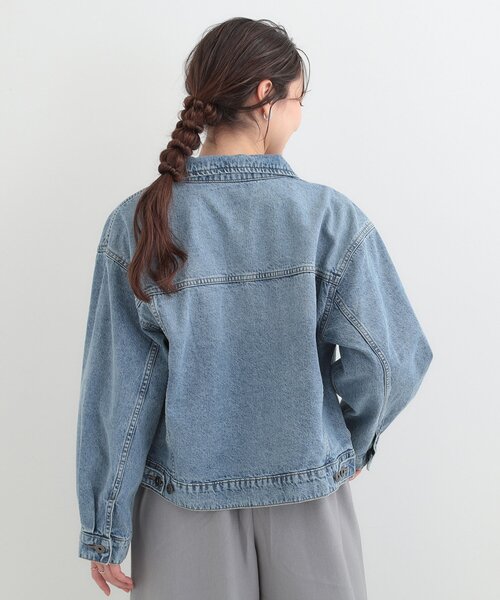 SHOO・LA・RUE(シューラルー)の「【SHOO・LA・RUE DENIM】ゆったりシルエットで大人カジュアル ゆるGジャン(デニムジャケット・レディース・ブルー系その他/ネイビー/ブルー・01/02/03/04)」の5枚目の写真