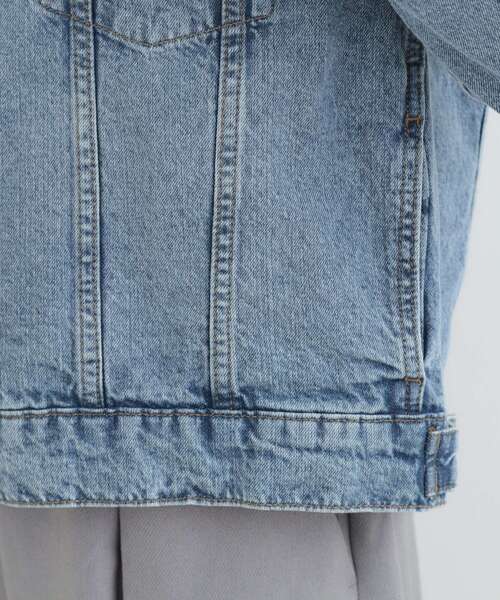 SHOO・LA・RUE(シューラルー)の「【SHOO・LA・RUE DENIM】ゆったりシルエットで大人カジュアル ゆるGジャン(デニムジャケット・レディース・ブルー系その他/ネイビー/ブルー・01/02/03/04)」の22枚目の写真