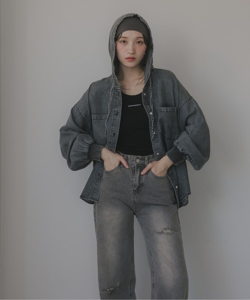 210nouve(トゥージュヌーブ)の「テンセルデニム オーバーサイズ フーディ シャツ(シャツ/ブラウス・レディース・ブルー/ブラック・FREE)」の16枚目の写真