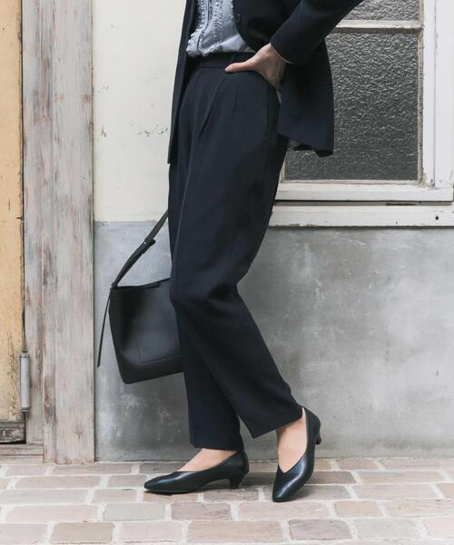 URBAN RESEARCH DOORS（アーバンリサーチドアーズ）の「ドレステーパードパンツ（その他パンツ・レディース・ネイビー/ブラック・SMALL/MEDIUM）」の13枚目の写真