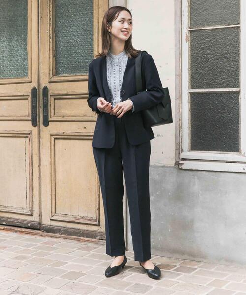 URBAN RESEARCH DOORS（アーバンリサーチドアーズ）の「ドレステーパードパンツ（その他パンツ・レディース・ネイビー/ブラック・SMALL/MEDIUM）」の16枚目の写真