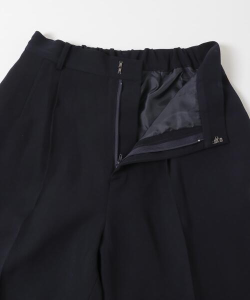 URBAN RESEARCH DOORS（アーバンリサーチドアーズ）の「ドレステーパードパンツ（その他パンツ・レディース・ネイビー/ブラック・SMALL/MEDIUM）」の18枚目の写真