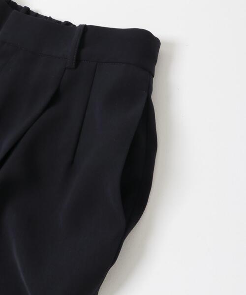 URBAN RESEARCH DOORS（アーバンリサーチドアーズ）の「ドレステーパードパンツ（その他パンツ・レディース・ネイビー/ブラック・SMALL/MEDIUM）」の19枚目の写真