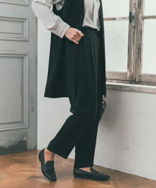 URBAN RESEARCH DOORS（アーバンリサーチドアーズ）の「ドレステーパードパンツ（その他パンツ・レディース・ネイビー/ブラック・SMALL/MEDIUM）」の6枚目の写真