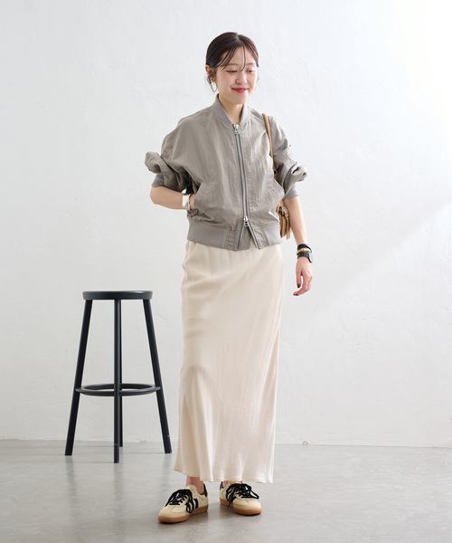 adidas（アディダス）の「《追加》adidas / アディダス SAMBA OG W（スニーカー・レディース・アイボリー/シルバー・25cm/24.5cm/23cm/24cm/23.5cm）」の3枚目の写真