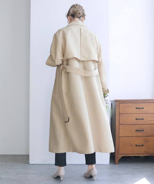 reca(レカ)の「ツイルトレンチコート(トレンチコート・レディース・ライトベージュ/ベージュ/ネイビー・FREE)」の7枚目の写真