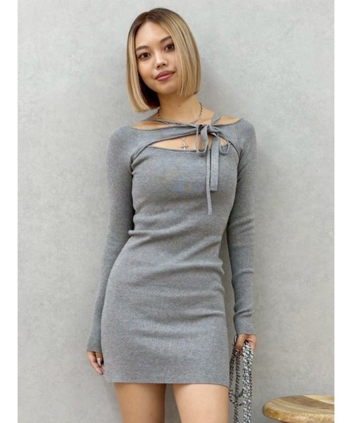 EVRIS（エヴリス）の「カットアウトニットミニワンピース（ワンピース・レディース・ブルー/グレー/イエロー/ブラック・FREE）」の12枚目の写真