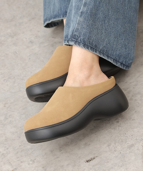 COLONY 2139（コロニートゥーワンスリーナイン）の「厚底サボサンダル（サンダル・レディース・ベージュ/ブラック・MEDIUM/LARGE）」の7枚目の写真