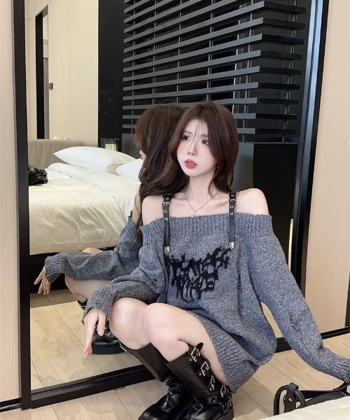 Ritzy(リッツィー)の「オフショルダー リブニット長袖トップス(ニット/セーター・レディース・グレー/キャメル・M)」の18枚目の写真