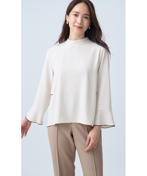 AOYAMA(アオヤマ)の「ハイネックバックコンシャスブラウス|通勤&オフィス&入卒&セレモニー&オケージョン|(シャツ/ブラウス・レディース・ホワイト×ブラック/ベージュ×ブラック・M/L)」の14枚目の写真