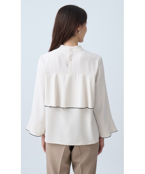 AOYAMA(アオヤマ)の「ハイネックバックコンシャスブラウス|通勤&オフィス&入卒&セレモニー&オケージョン|(シャツ/ブラウス・レディース・ホワイト×ブラック/ベージュ×ブラック・M/L)」の17枚目の写真