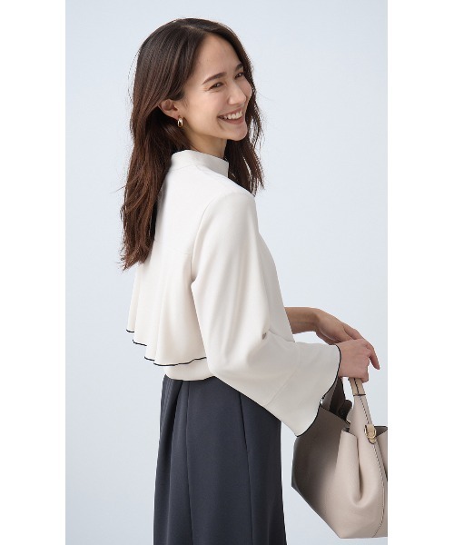 AOYAMA(アオヤマ)の「ハイネックバックコンシャスブラウス|通勤&オフィス&入卒&セレモニー&オケージョン|(シャツ/ブラウス・レディース・ホワイト×ブラック/ベージュ×ブラック・M/L)」の19枚目の写真