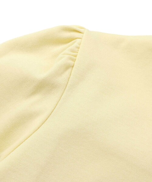 BeBe(ベベ)の「フラワーロゴ刺しゅうスカラップスムース長袖Tシャツ(Tシャツ/カットソー・キッズ・ホワイト/イエロー・120cm/130cm/150cm/140cm)」の10枚目の写真