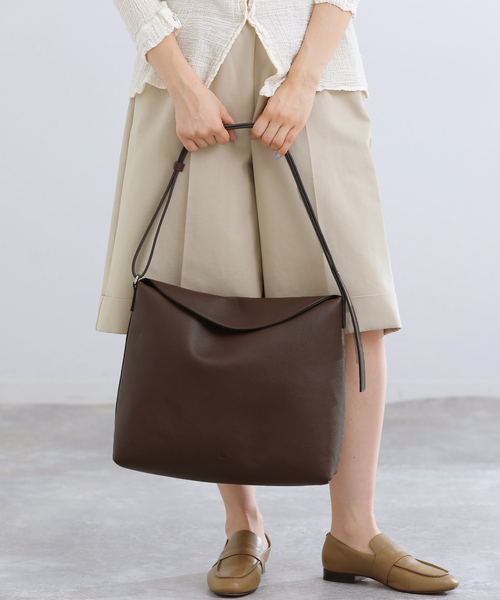 IENA（イエナ）の「＆MyuQ/アンドミューク UPIS grande バッグ MCB127（ショルダーバッグ・レディース・ブラウン/ブラック・FREE）」の2枚目の写真