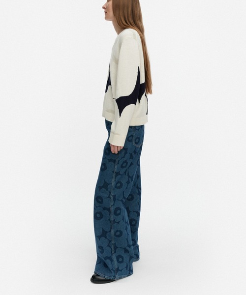 marimekko(マリメッコ)の「Pomppia Unikko / pullover sweater(ニット/セーター・レディース・ホワイト・MEDIUM/SMALL/X-SMALL)」の2枚目の写真