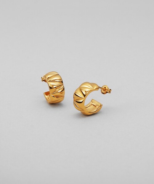 COCOSHNIK ONKITSCH(ココシュニックオンキッチュ)の「シルバー キルトフープピアス GP(ピアス(両耳用)・レディース・ゴールド・00)」の1枚目の写真