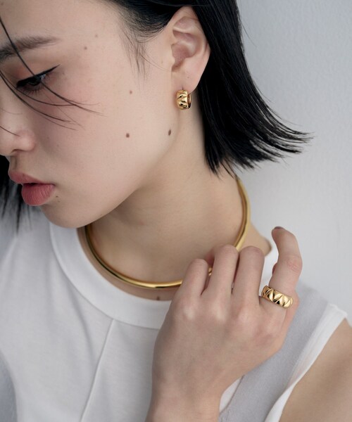 COCOSHNIK ONKITSCH(ココシュニックオンキッチュ)の「シルバー キルトフープピアス GP(ピアス(両耳用)・レディース・ゴールド・00)」の9枚目の写真