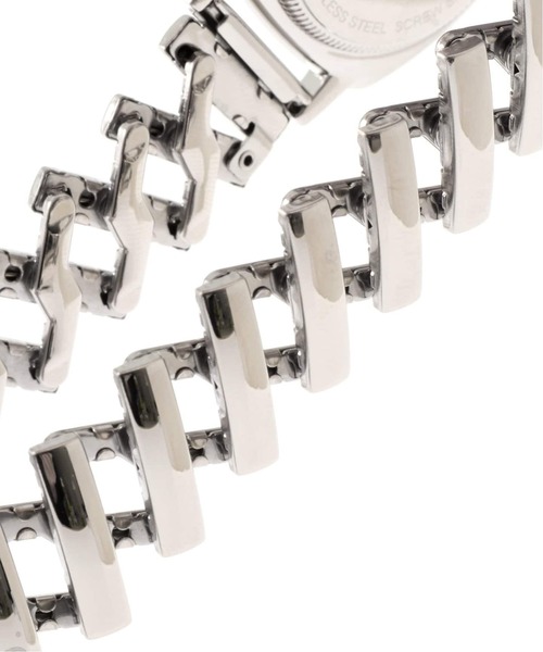 HIROB（ヒロブ）の「VAGUE WATCH CO. Coussin Early Extension 32mm（アナログ腕時計・レディース・シルバー・FREE）」の11枚目の写真