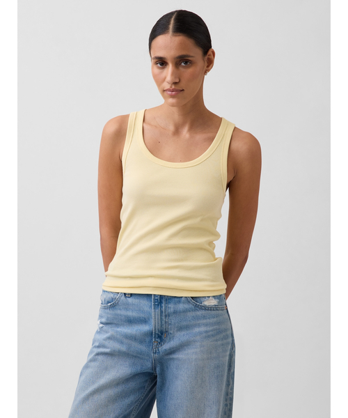 GAP（ギャップ）の「リブ スクープネック タンクトップ（タンクトップ・レディース・グリーン/ブラウン/ピンク/ホワイト/イエロー/ブルー・XXS/XL/L/M/S/XS）」の5枚目の写真
