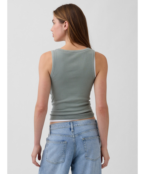GAP（ギャップ）の「リブ スクープネック タンクトップ（タンクトップ・レディース・グリーン/ブラウン/ピンク/ホワイト/イエロー/ブルー・XXS/XL/L/M/S/XS）」の18枚目の写真