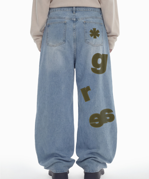 GRAVER（グレーバー）の「[ユニセックス]GRAE-S SPOT ワイドカーブドジーンズ_ライトブルー（デニムパンツ・レディース・スカイブルー・MEDIUM/LARGE）」の2枚目の写真