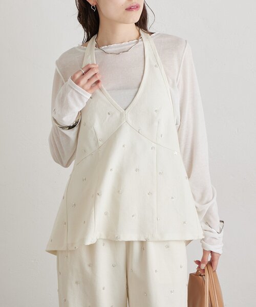 mystic（ミスティック）の「ビジューフラワーホルタービスチェ（シャツ/ブラウス・レディース・ブルー/アイボリー/ブラック・FREE）」の14枚目の写真